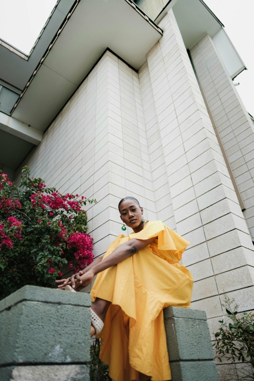 question-solaire-comment-porter-le-jaune-avec-&eacute;l&eacute;gance (1)