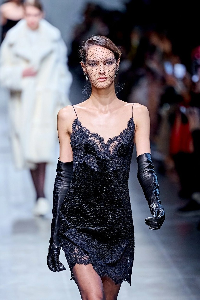 L&rsquo;allure lingerie : le d&eacute;fil&eacute; Ermanno Scervino Automne/Hiver 2026