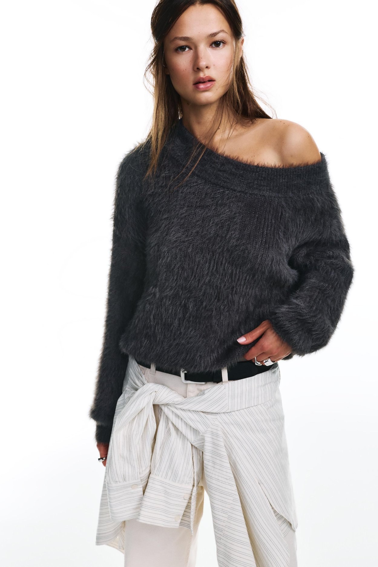 Pull Asym&eacute;trique Fausse Fourrure