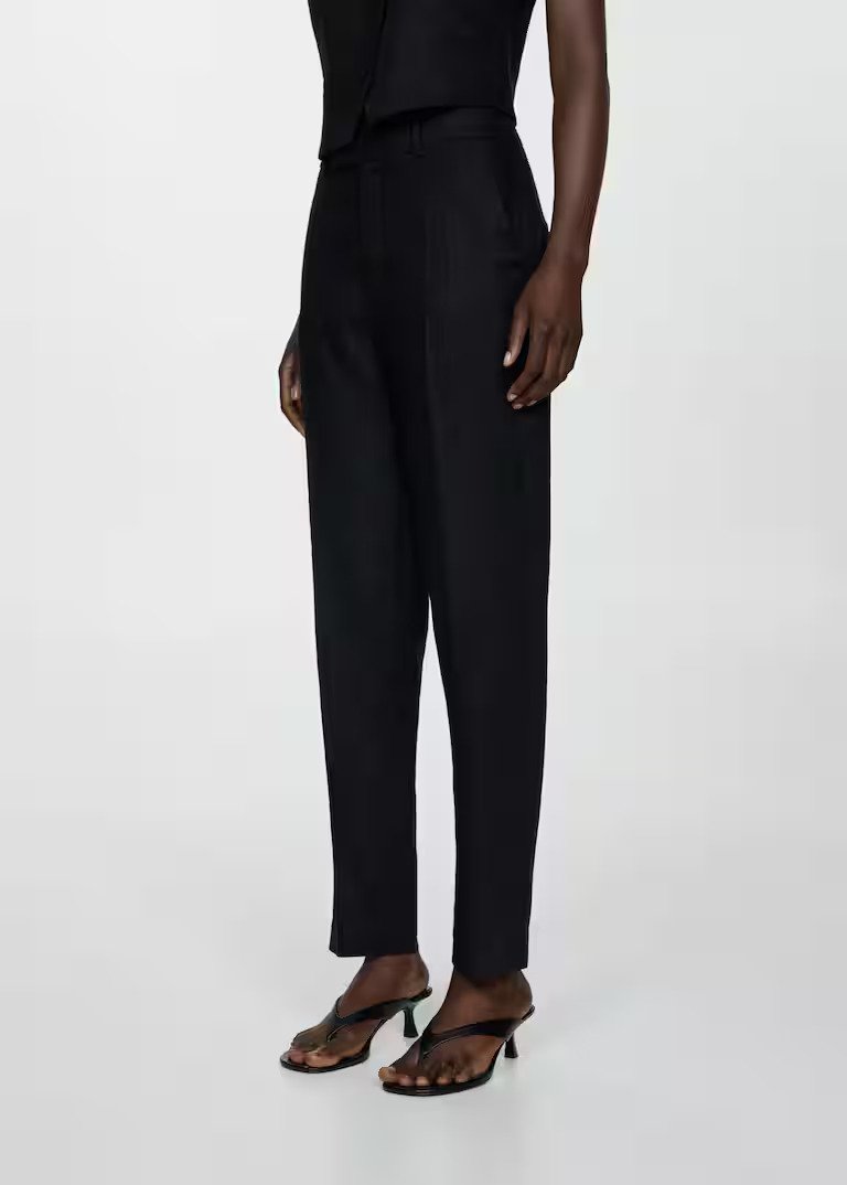 MANGO – Pantalon costume 100 % lin à 49,99 € chez Mango