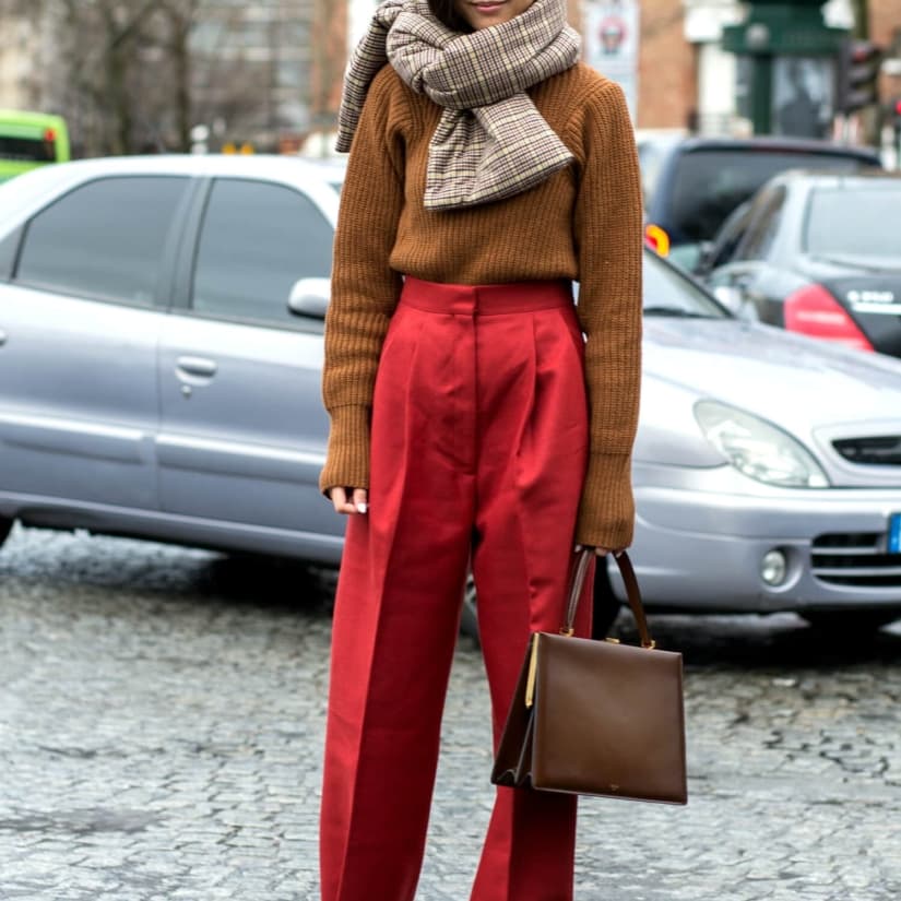 Street style à la Fashion Week de Paris Automne/Hiver 2017-2018 © cocomtr/Depositphotos