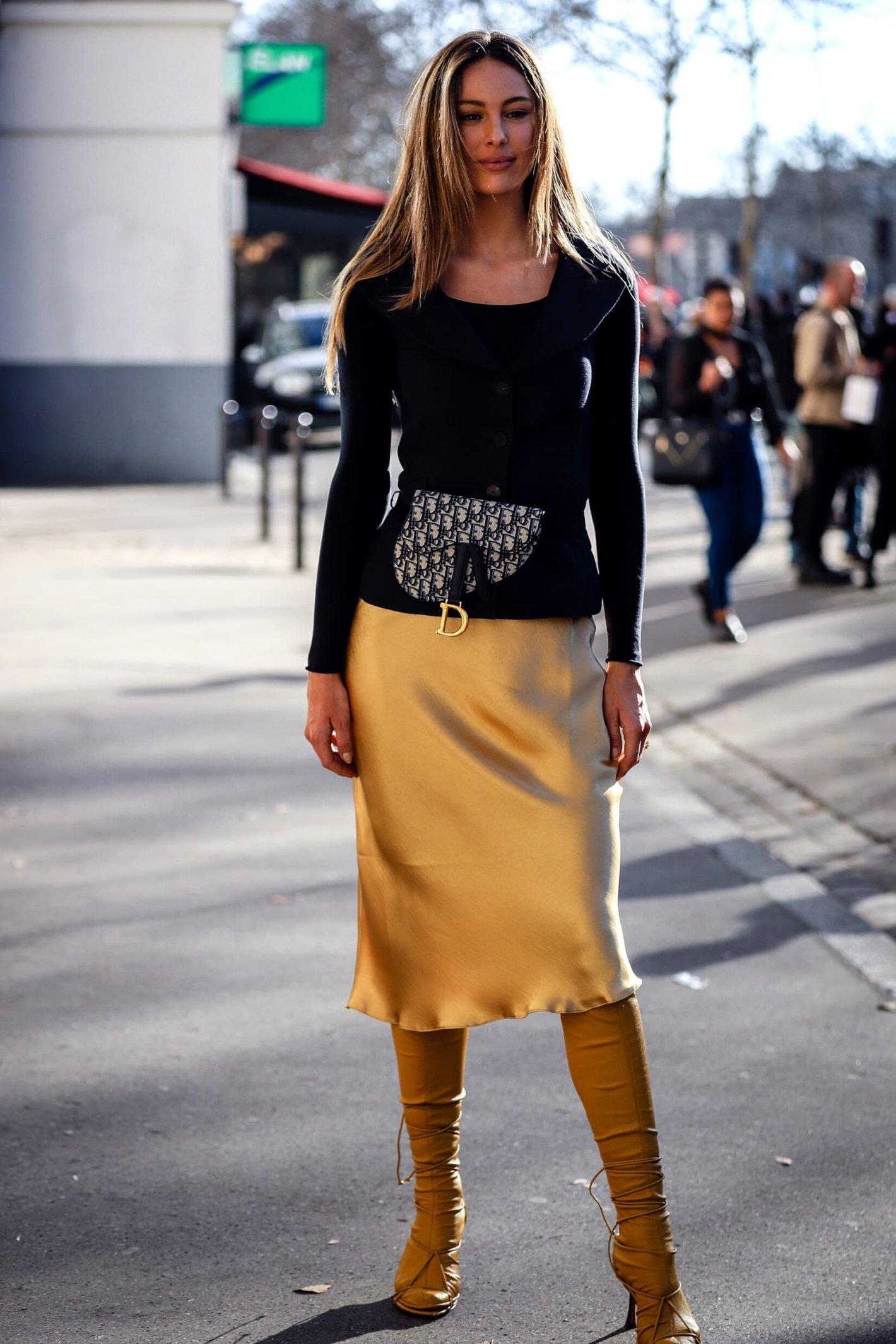 Street style à la Fashion Week de Paris Automne/Hiver 2019-2020 © Delsignore/Depositphotos