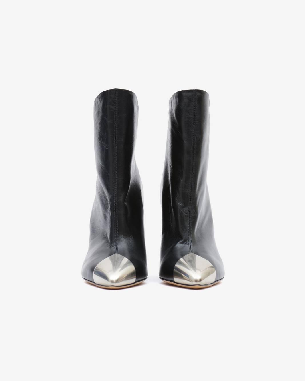 Isabel Marant – Bottines En Cuir Lapio à 990 € chez Isabel Marant