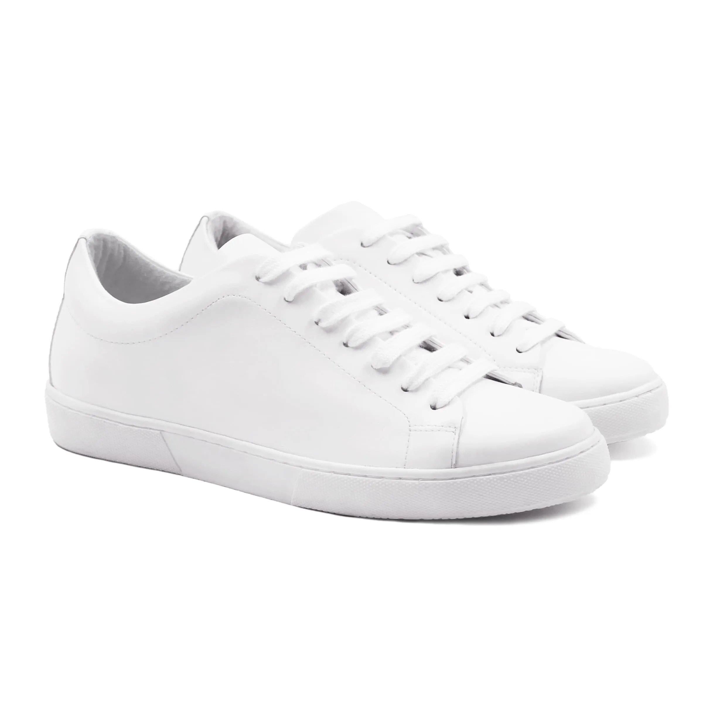 Jules & Jenn – Tennis lacet cuir blanc à 120,00 € chez Jules & Jenn