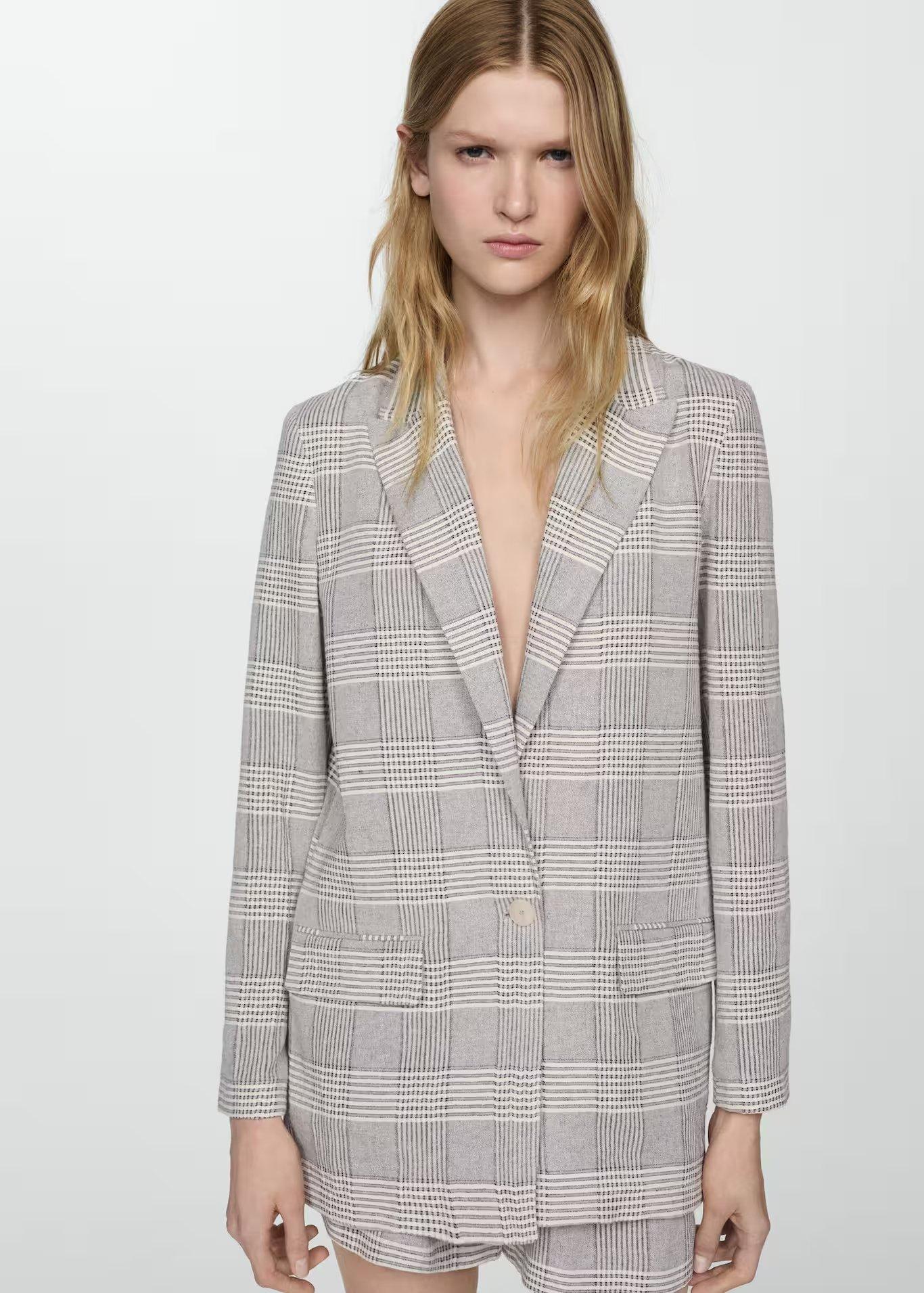 MANGO – Blazer imprimé carreaux à 69,99 € chez Mango