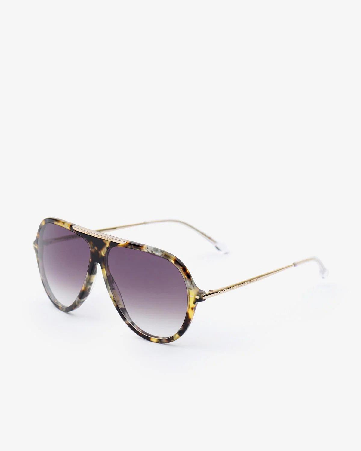 Isabel Marant – Lunettes De Soleil Hera à 220 € chez Isabel Marant