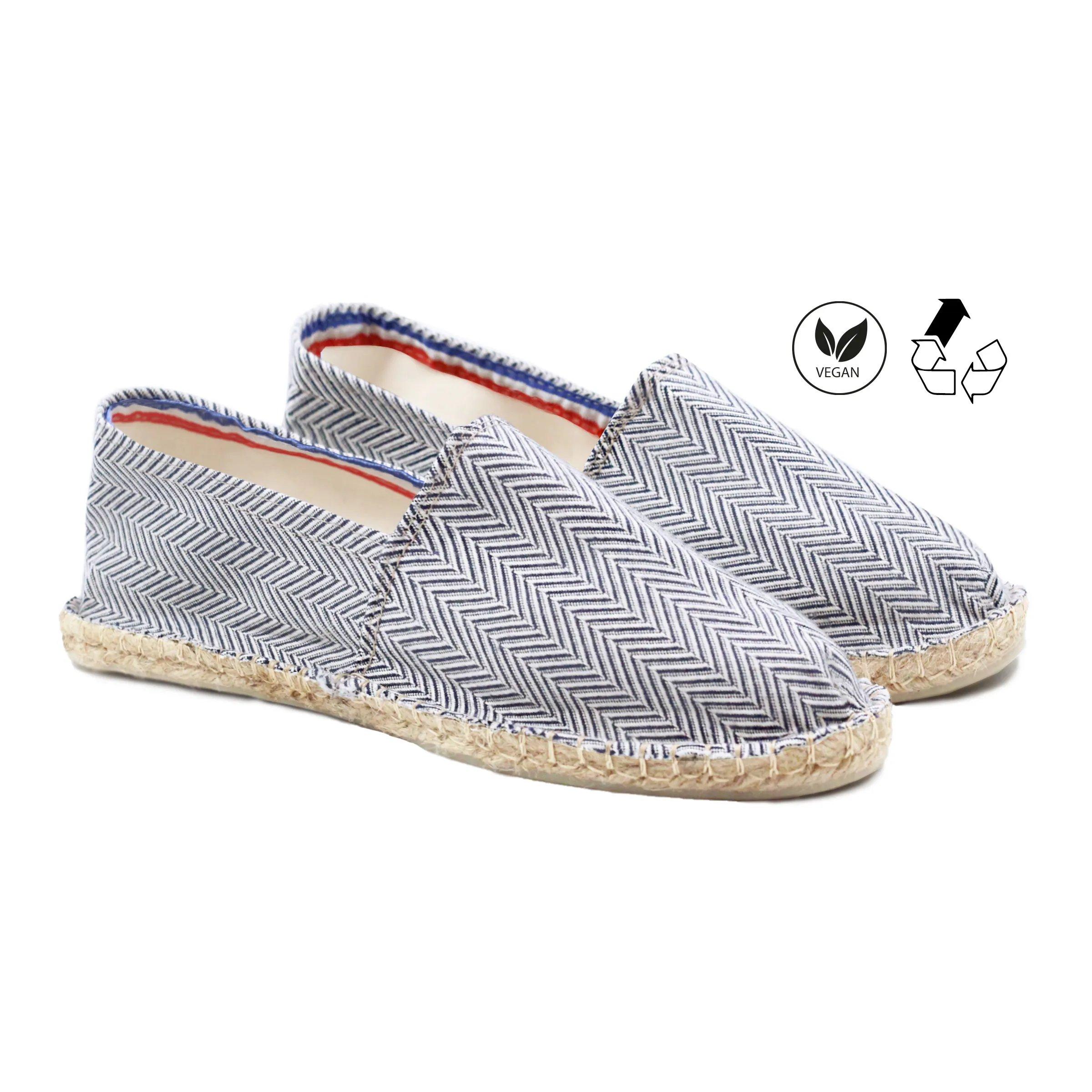 Jules & Jenn – Espadrilles coton upcyclé blanc bleu à 45 € chez Jules & Jenn